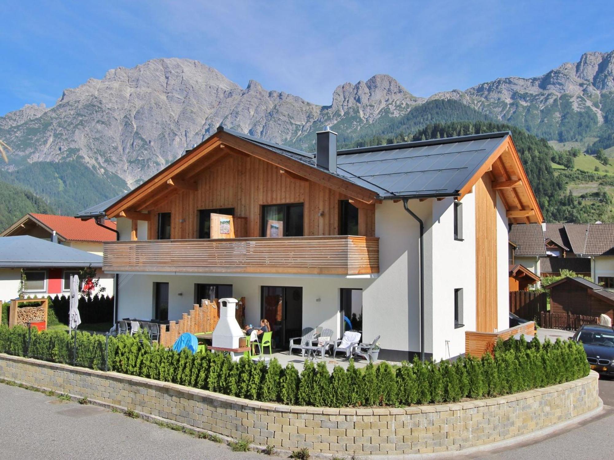 Modern Holiday Home In Leogang With Private Sauna Экстерьер фото