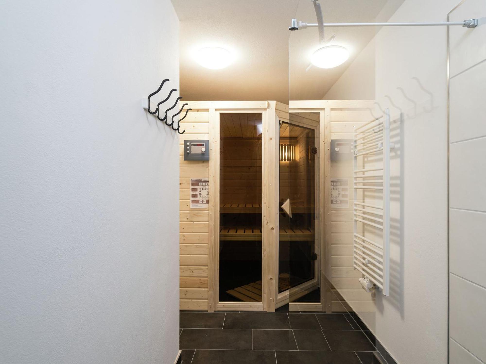 Modern Holiday Home In Leogang With Private Sauna Экстерьер фото